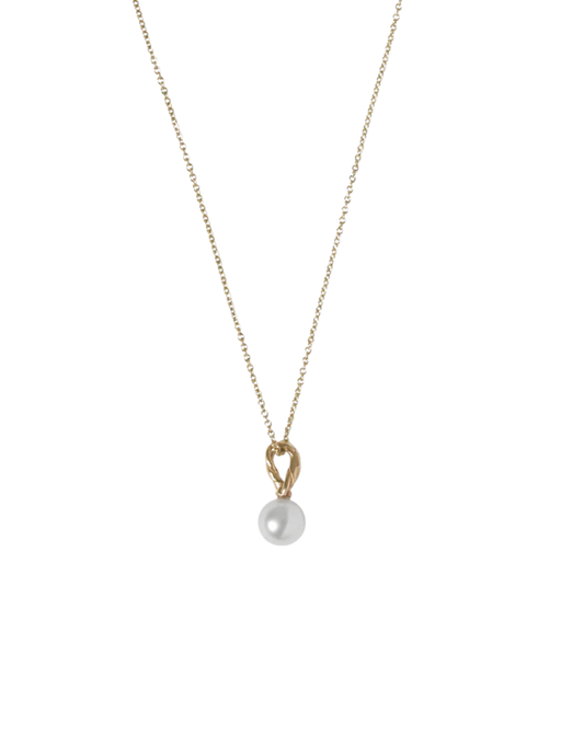 Loop pearl necklace photo