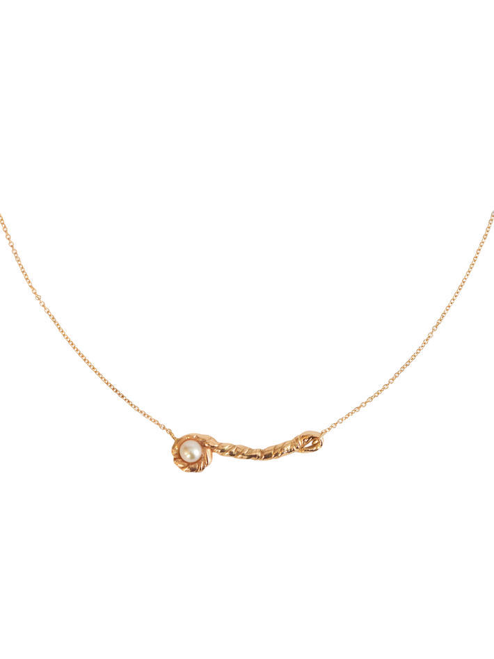 Petite lago pearl necklace