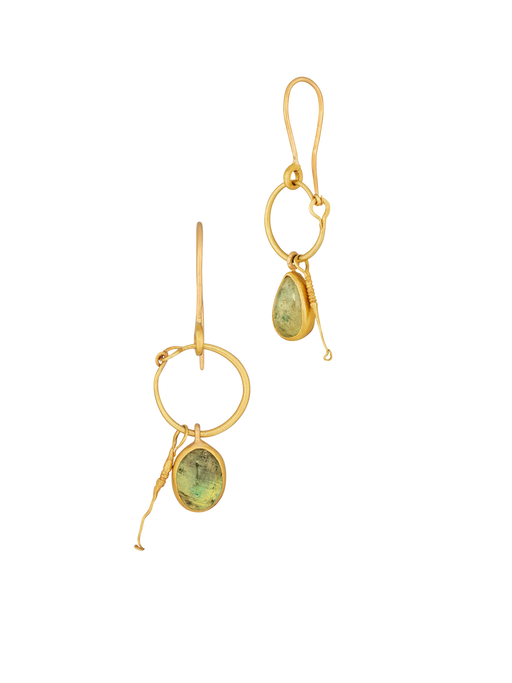 Thamara earrings - 18k solid gold photo