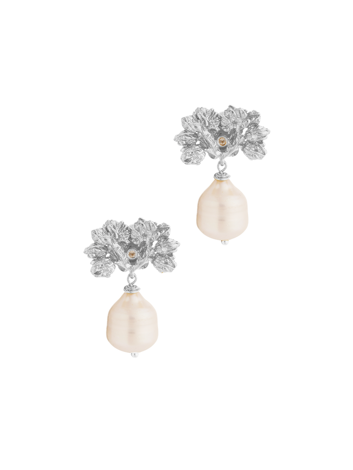 The pearly forest earrings