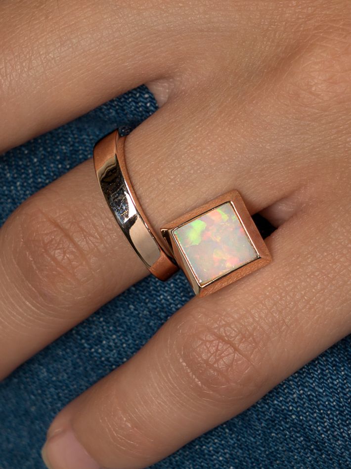 Amazon ring pink with opal