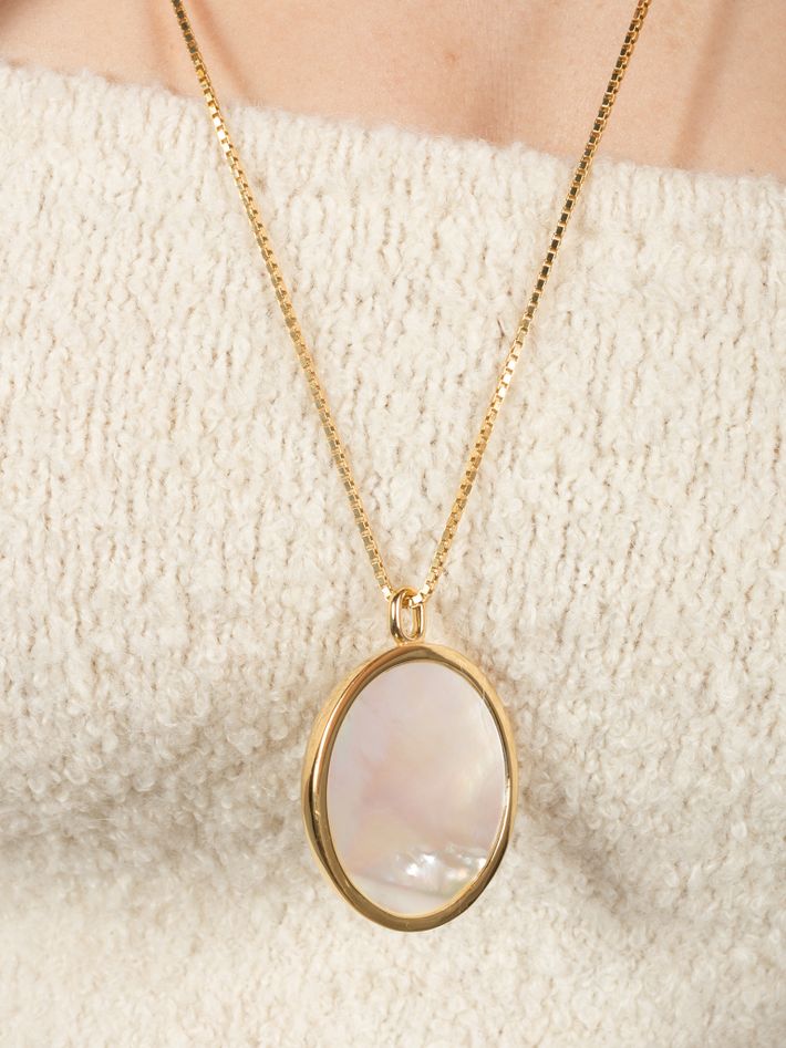 Satellite e-1027 necklace - gold vermeil & mother of pearl