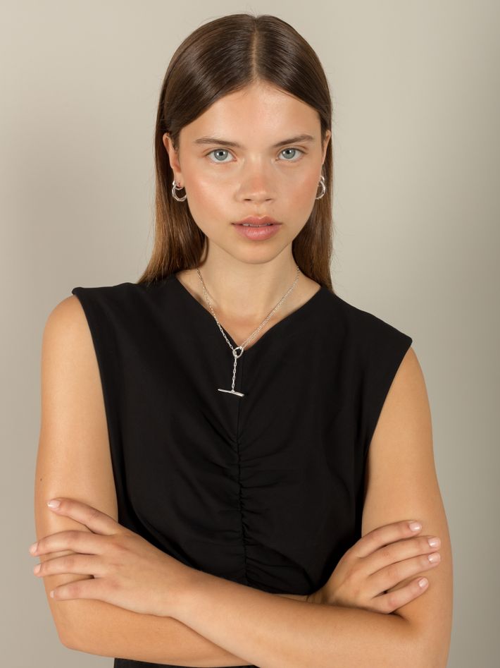 Thalassa faceted t-bar lariat