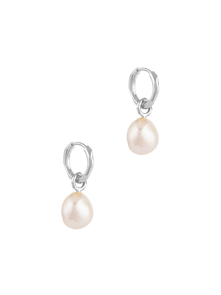 Thalassa keshi baroque pearl drop hoops