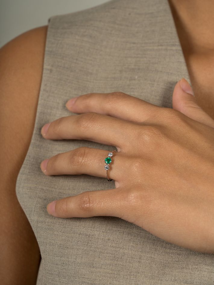 Elyhara 18k fine emerald & diamond small trilogy ring