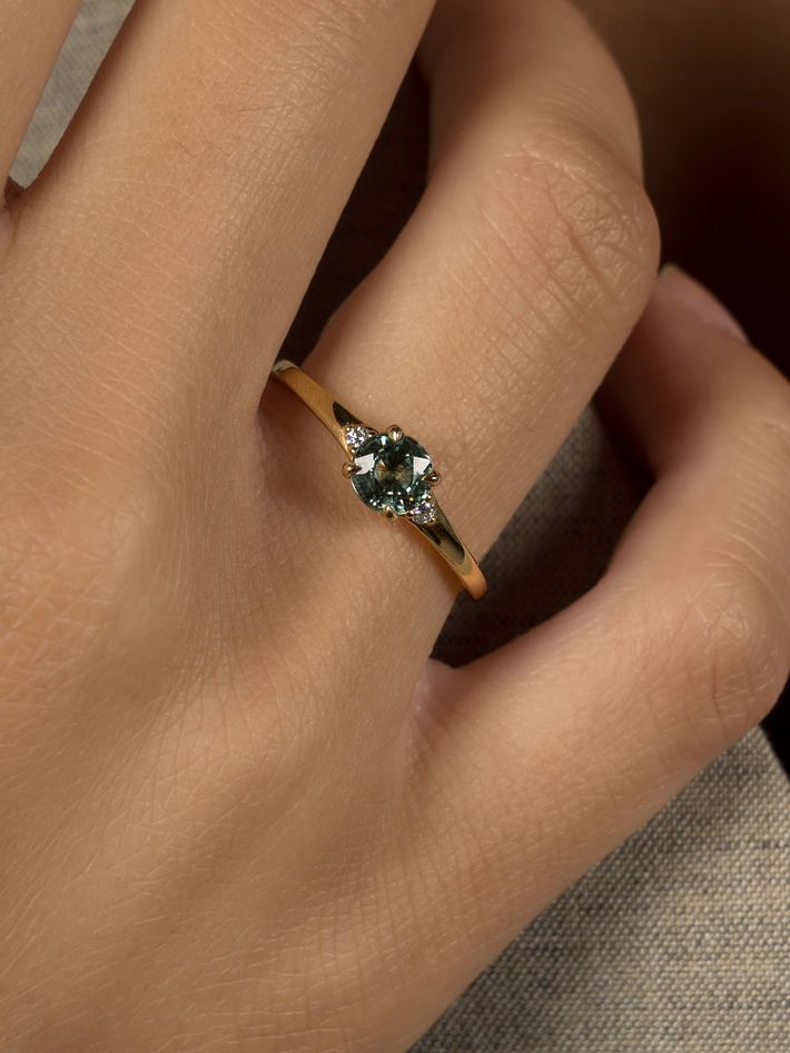 Kassia 18k fine green sapphire & diamond ring