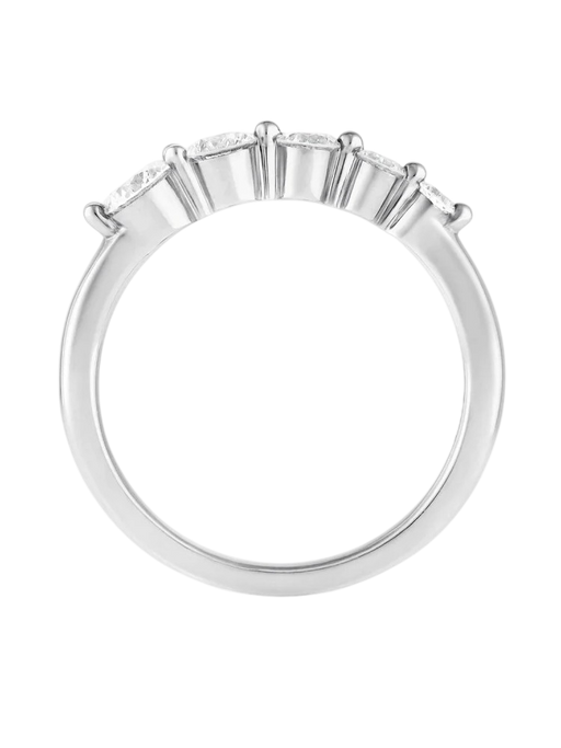 Shuga lab-grown diamond graduated ring photo