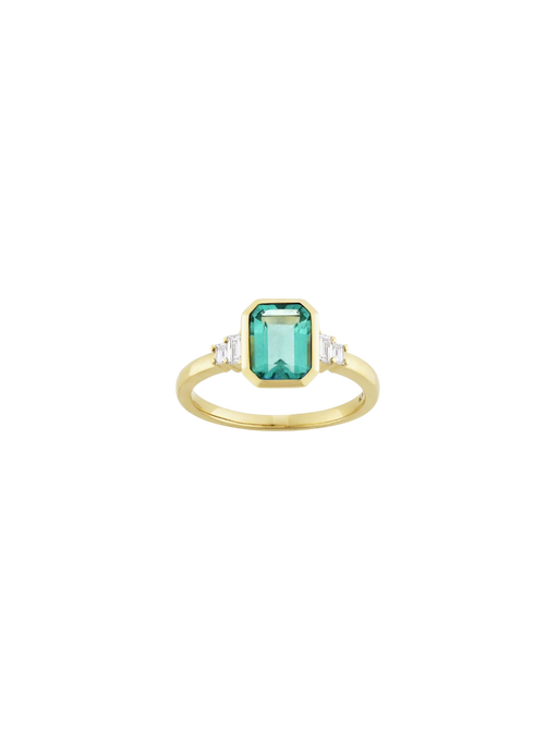Mila emerald & diamond ring photo