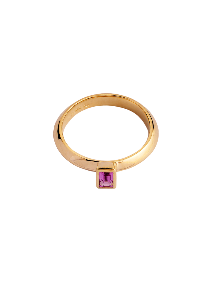 Cleo ring with pink sapphire