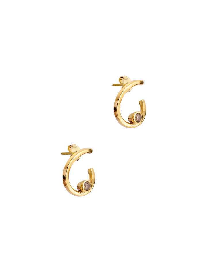 Duality bold earring with salt&pepper diamonds