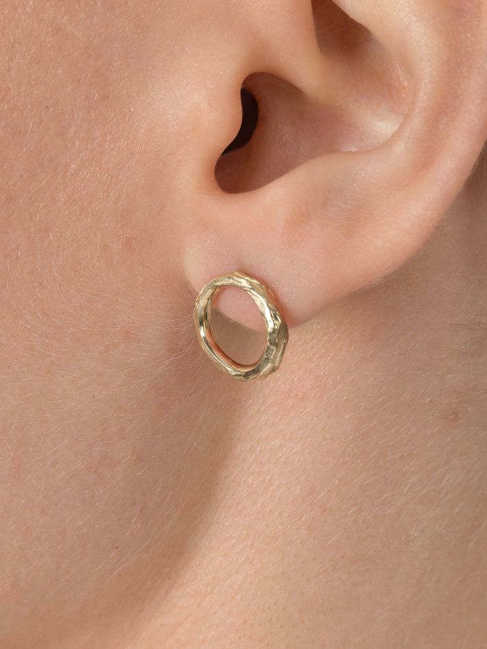 Lava the circle earring