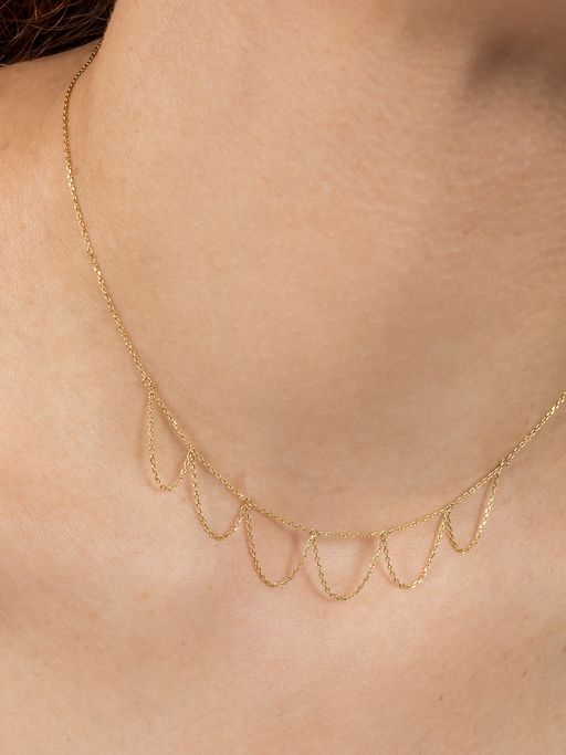 Alba chain necklace photo