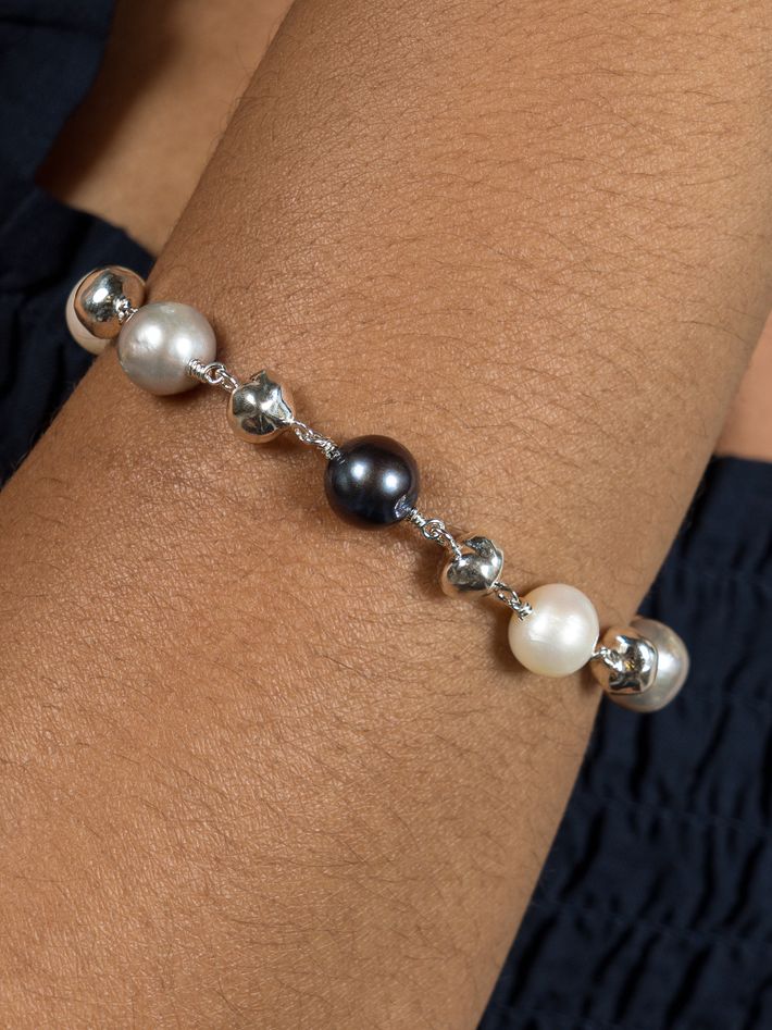 Nugget & mixed freshwater pearl bracelet