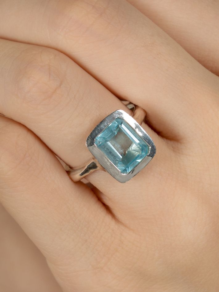 Lauren ring light blue topaz