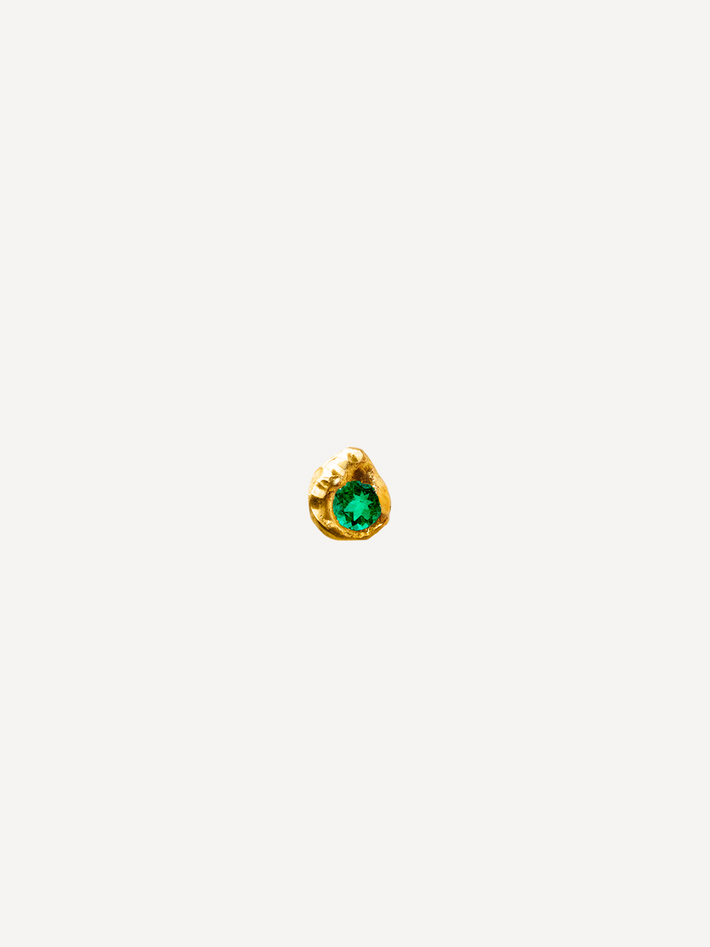 Evie 0.10ct emerald stud