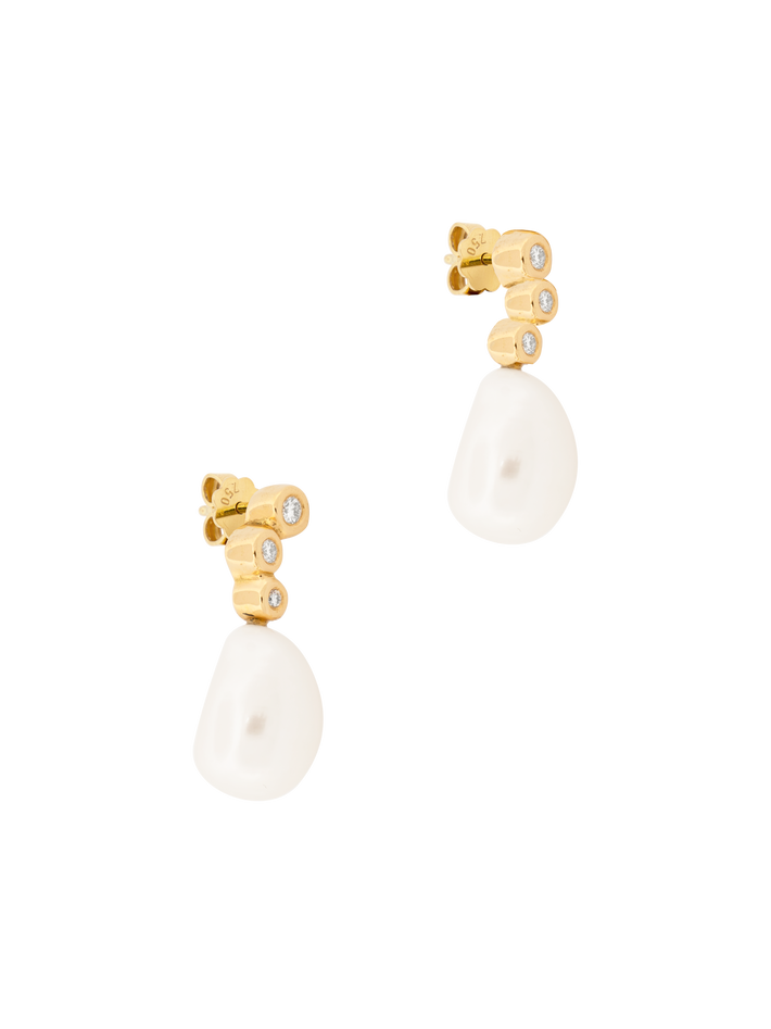 Nereids pearl earrings