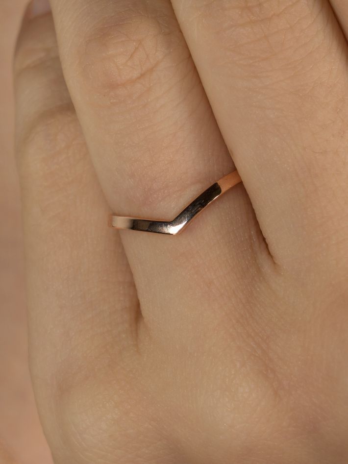 Classic wishbone wedding ring 1.8mm 18ct rose gold by Emma Hedley