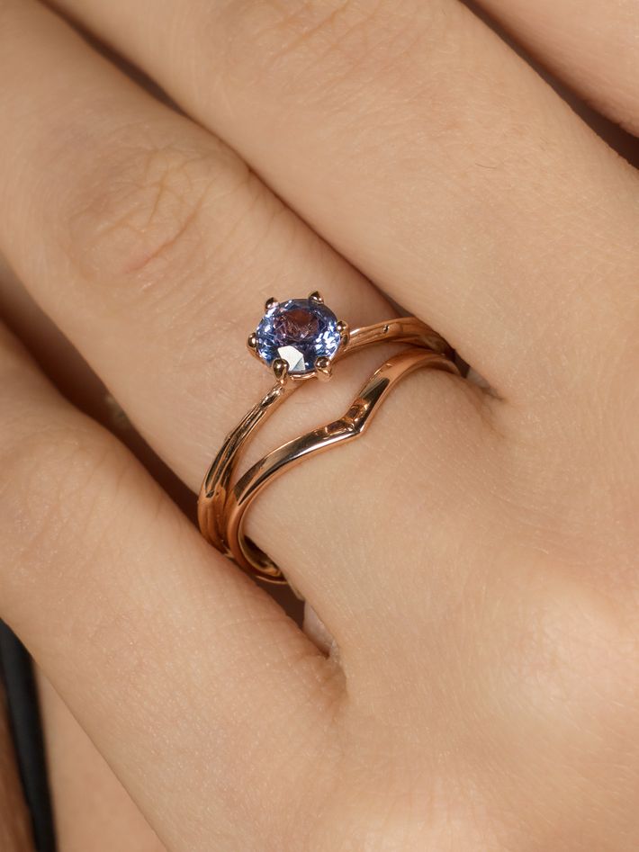 Classic wishbone wedding ring 1.8mm 18ct rose gold by Emma Hedley