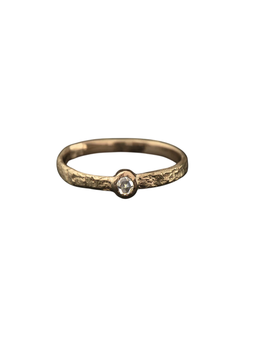 Mon Chéri ring hammered 24/10th rosecut diamond and yellow gold photo
