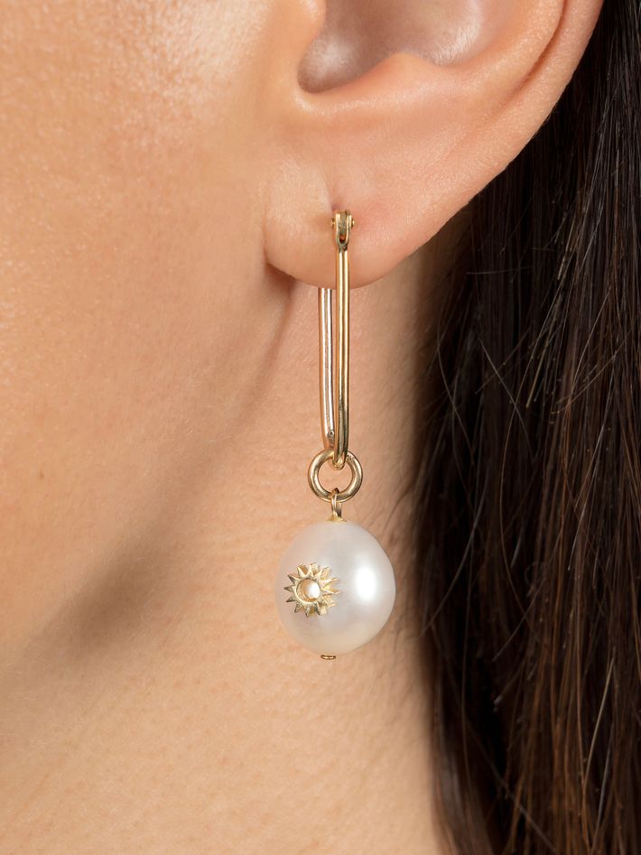 Latch earring