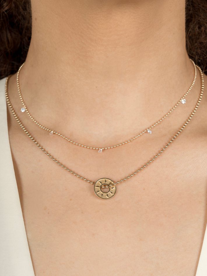 Floating diamond necklace