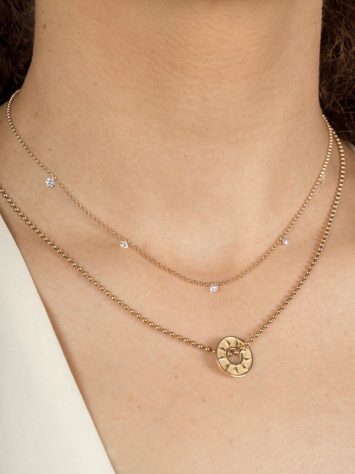 Floating diamond necklace