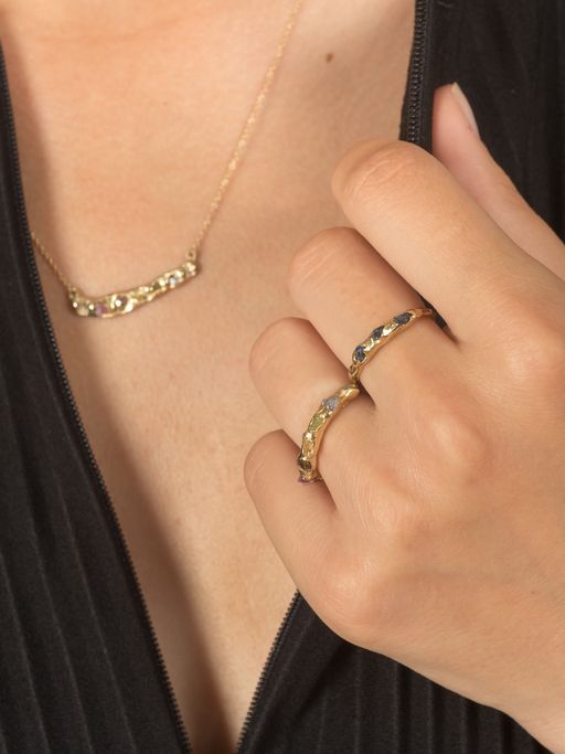 Mini cobblestone blue sapphire ring photo