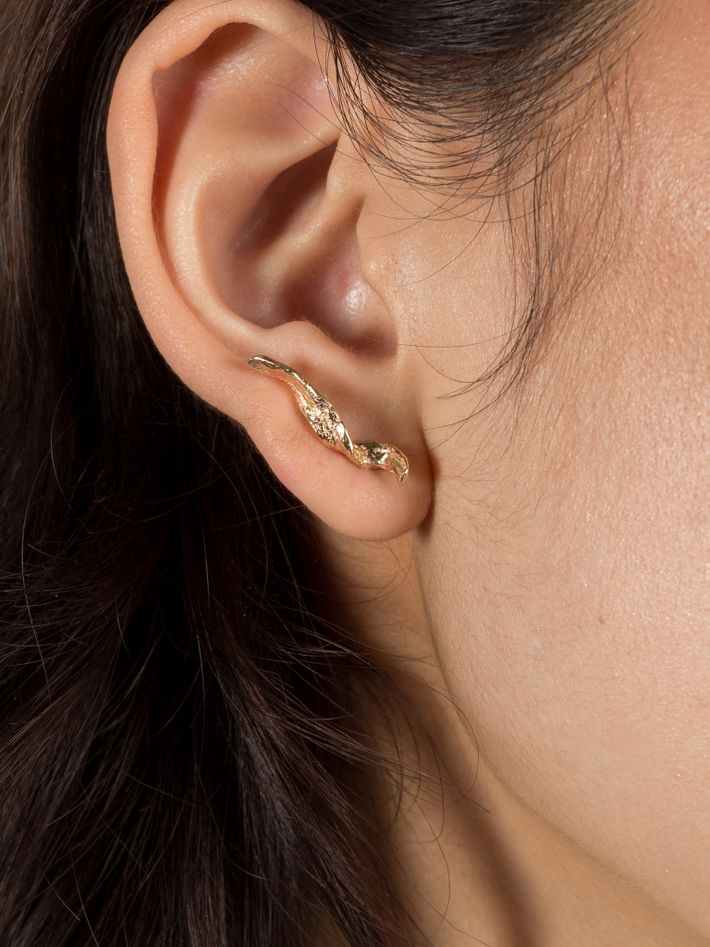 Seaweed crawler earrings