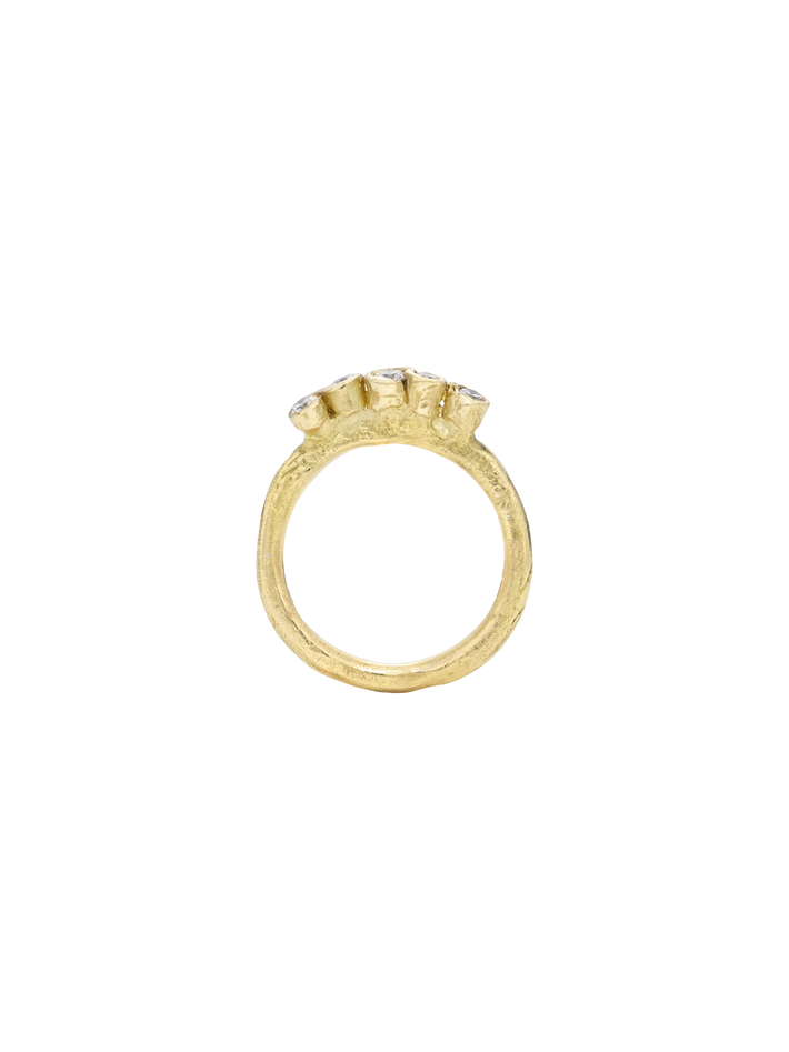Crest white porphyra ring