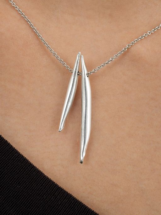 Silver chain necklace photo