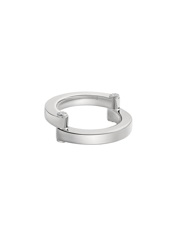 Hinged ring