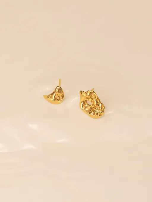 Talisman small moon earrings gold vermeil photo