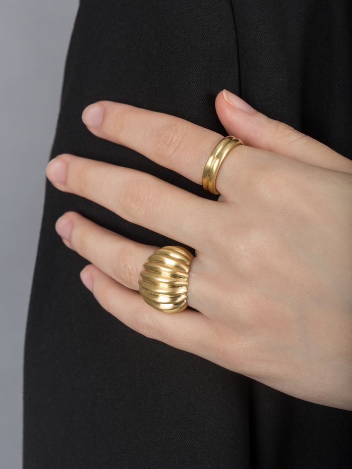 Gold dune ring