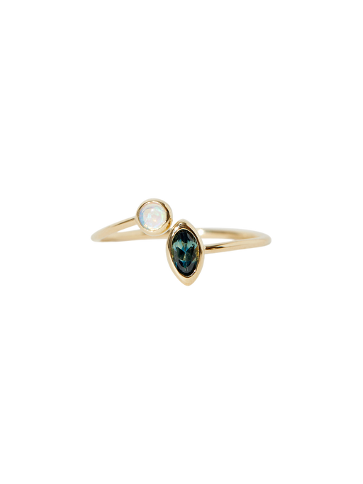 Solar opal and sapphire ring photo