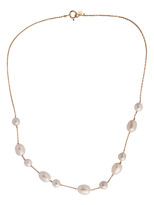 Venus pearl necklace photo
