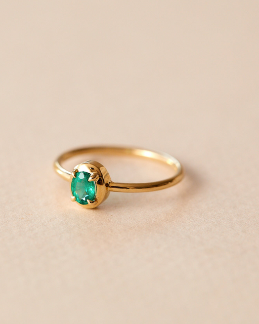 Nova emerald ring photo