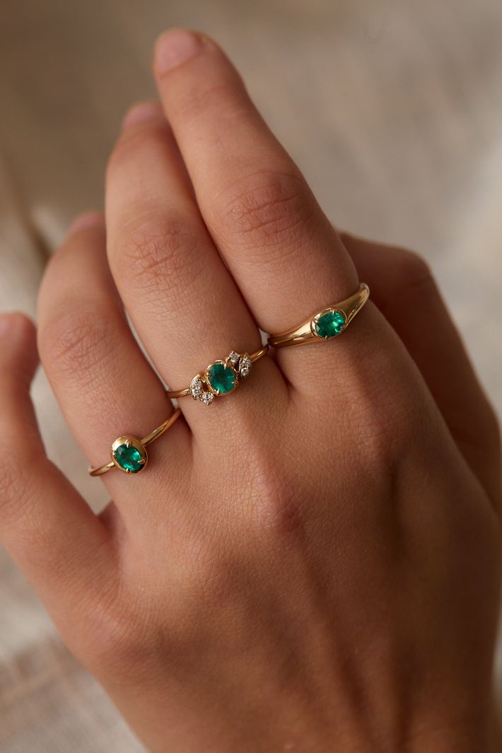 Nova emerald ring