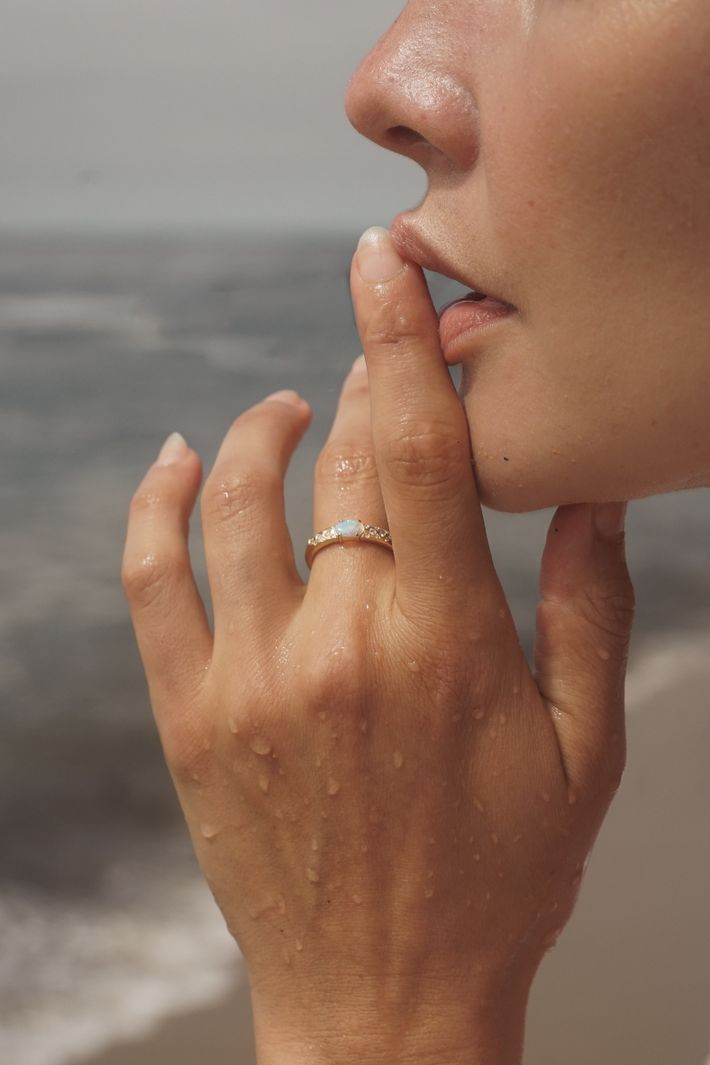 Tide ring