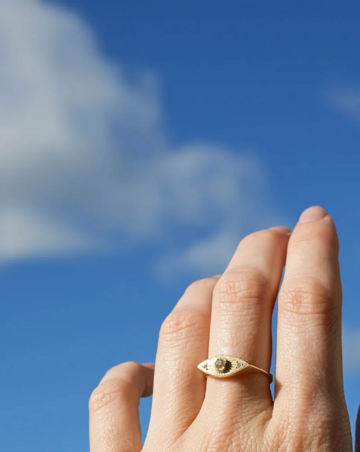 Salt & pepper petite third eye ring (Refurbished)