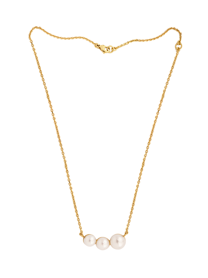 Vera pearl necklace