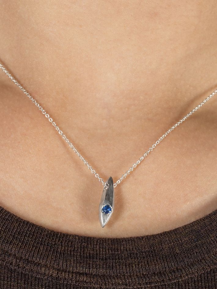 Necklace geometric with sapphire