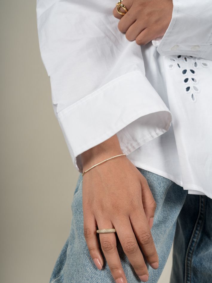 Axis cuff with white pavé diamonds