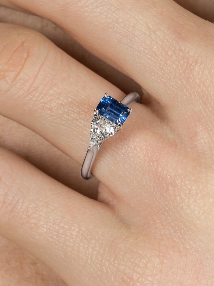  Blue sapphire & diamond toi et moi alternative engagement ring