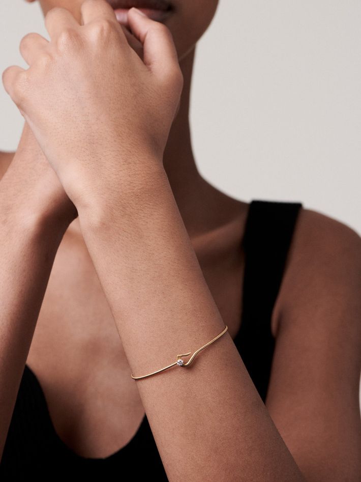 Penelope diamond hook bangle