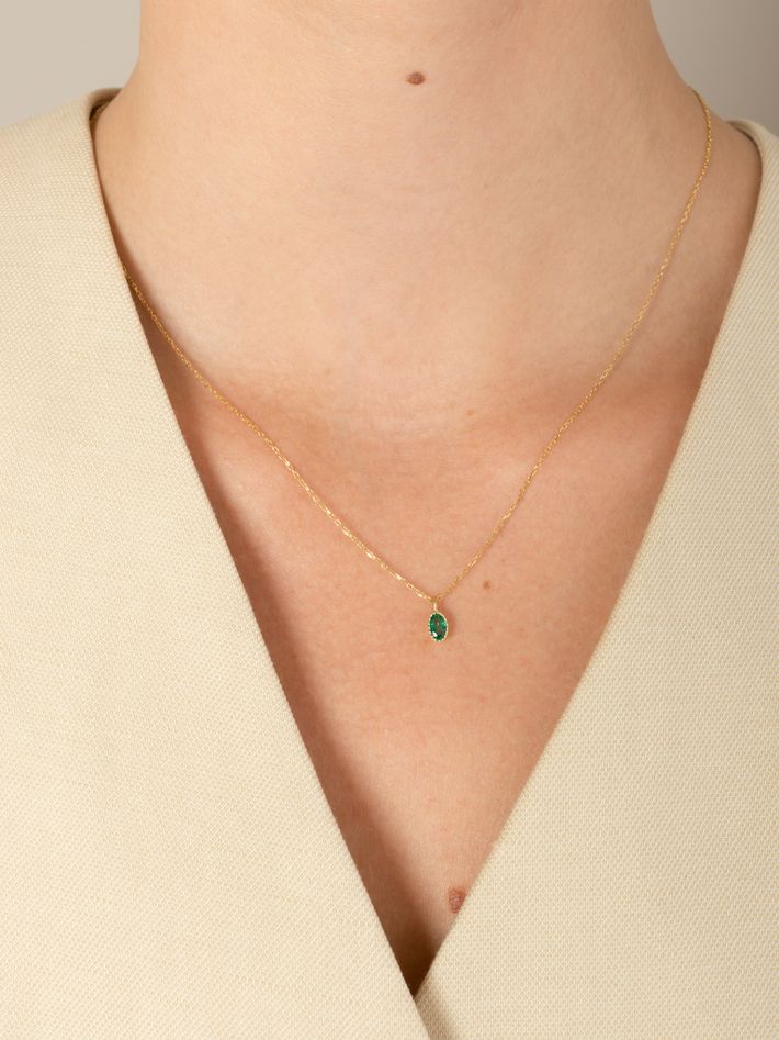 Oval emerald wisp necklace