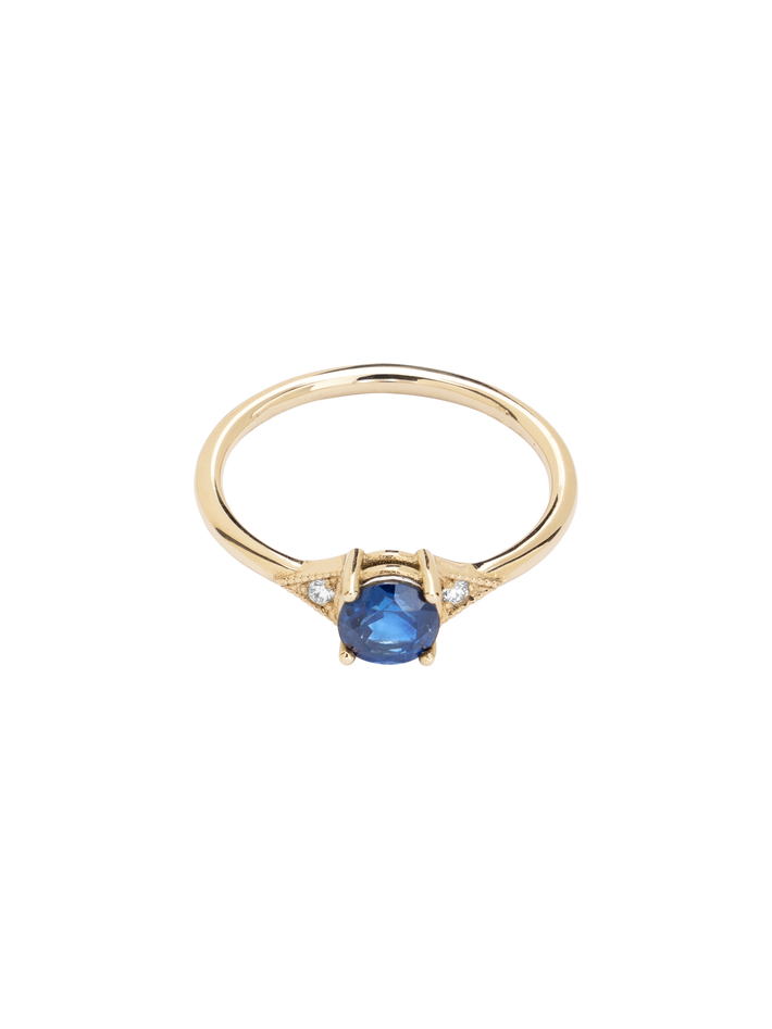 Round blue sapphire deco ring