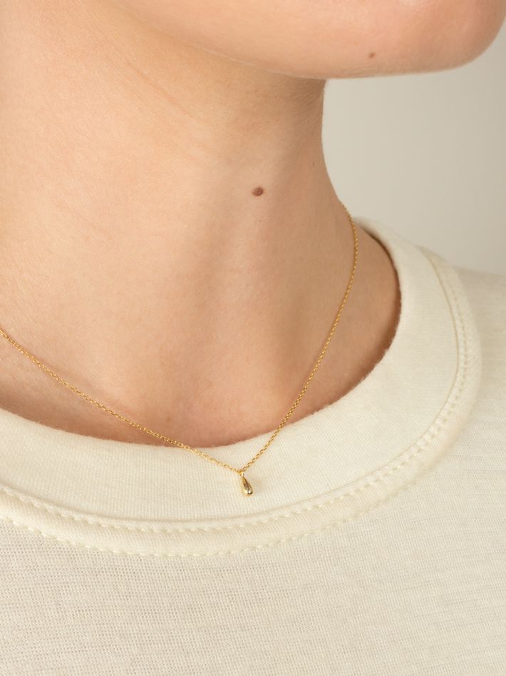Golden drop necklace