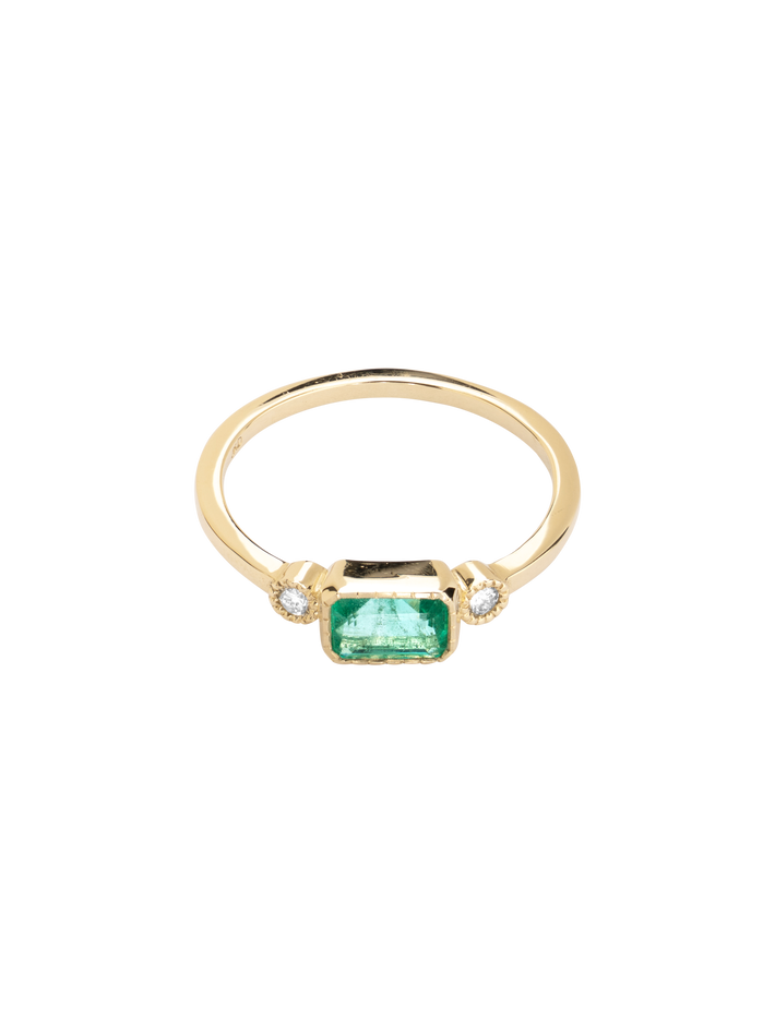 Emerald lexie ring