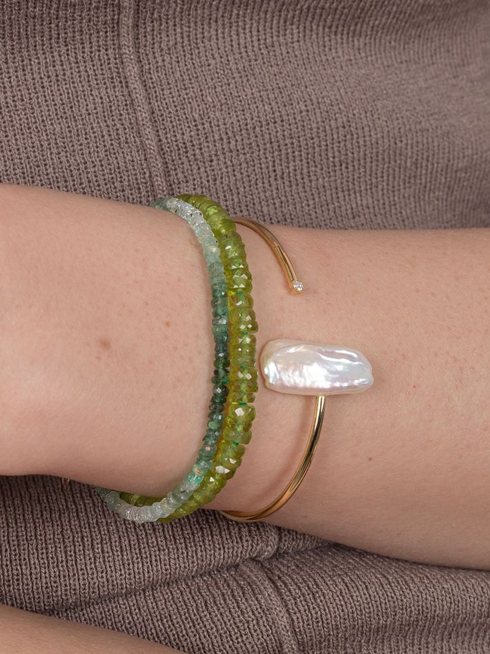 Aurora peridot faceted gemstone bracelet 