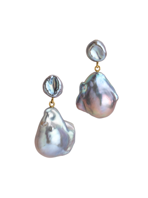Baroque pearl earrings photo